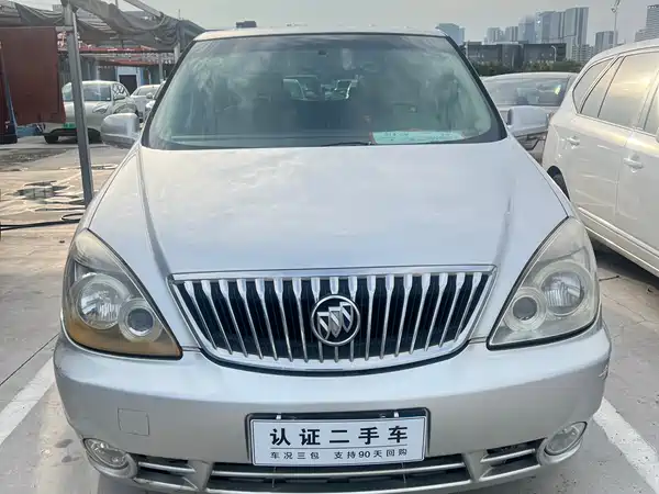 Buick GL8 2011