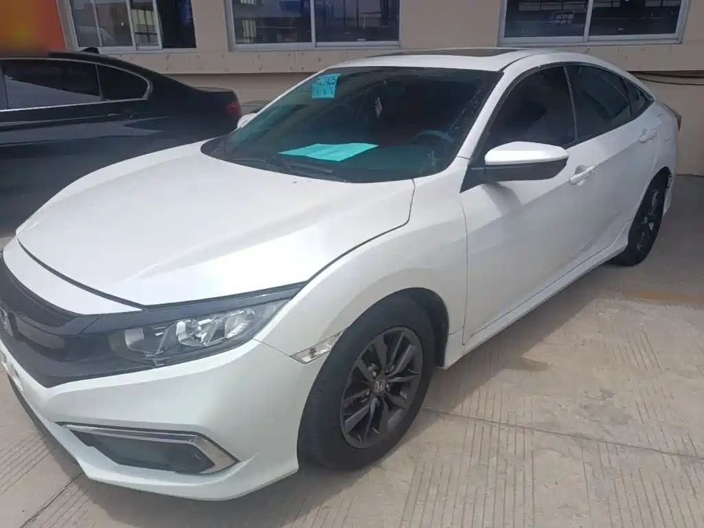 Honda Civic 2020 — фото 1