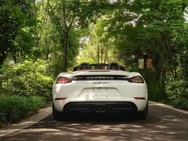 Porsche 718 2023