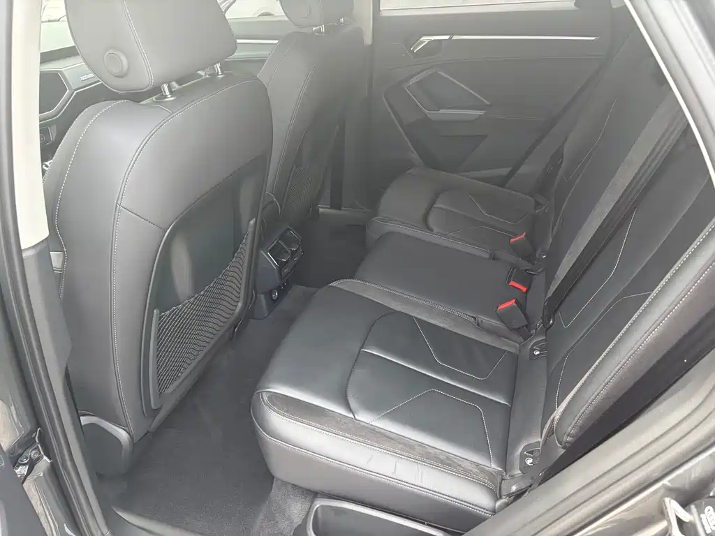 Audi Q3 Sportback 2022 — фото 6