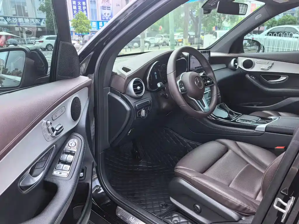 Mercedes-Benz GLC 2022