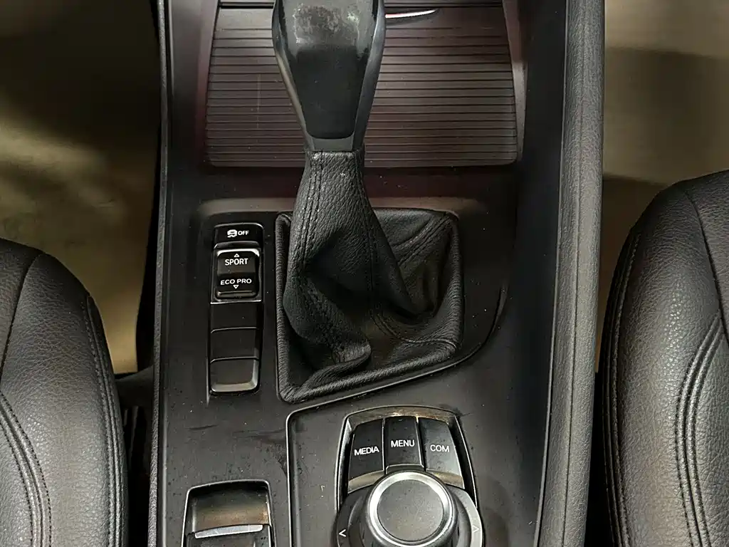 BMW X1 2018 — фото 18
