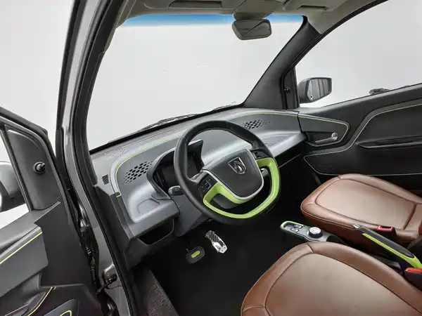 Baojun E100 2021