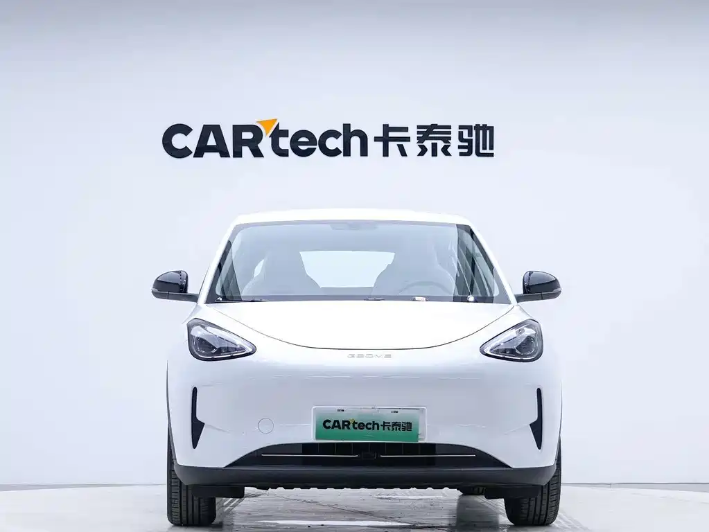 Geely Galaxy Starwish 2025 — фото 9