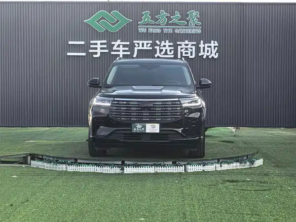 Ford Explorer 2024