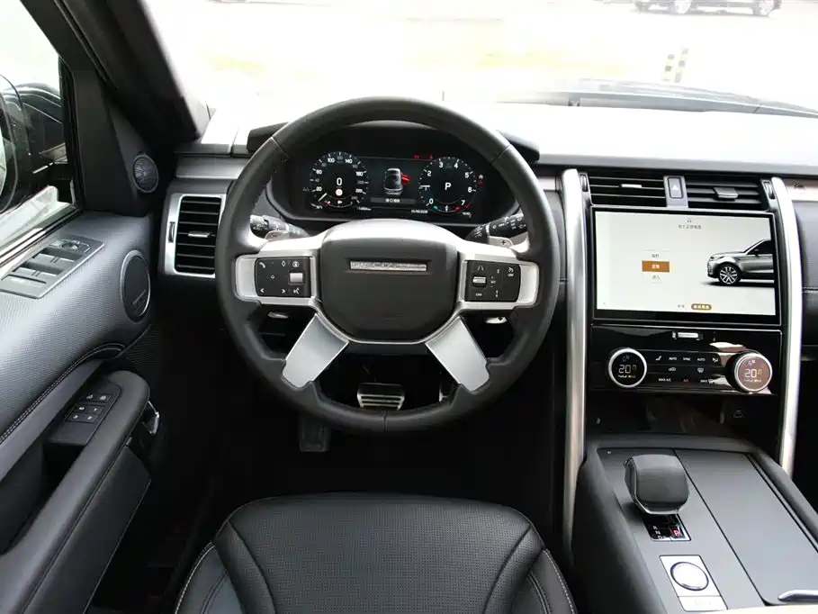 Land Rover Discovery 2025 — фото 18