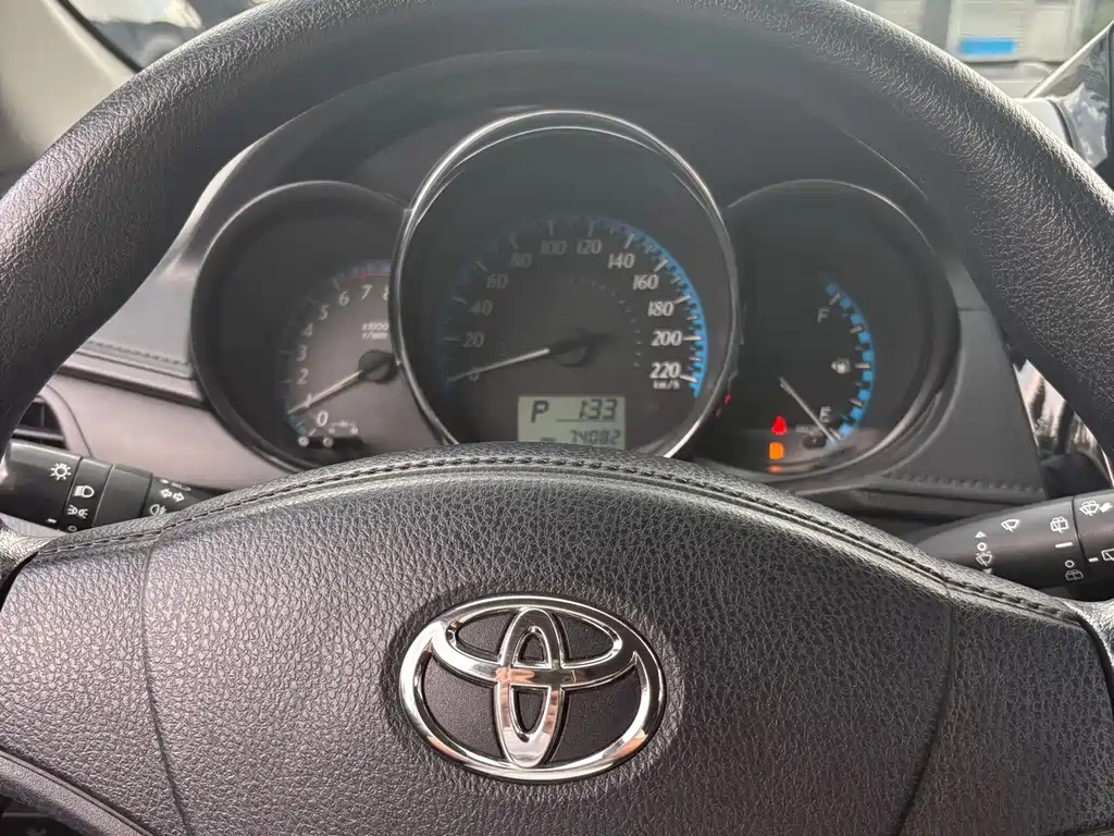 Toyota Yaris L 2018
