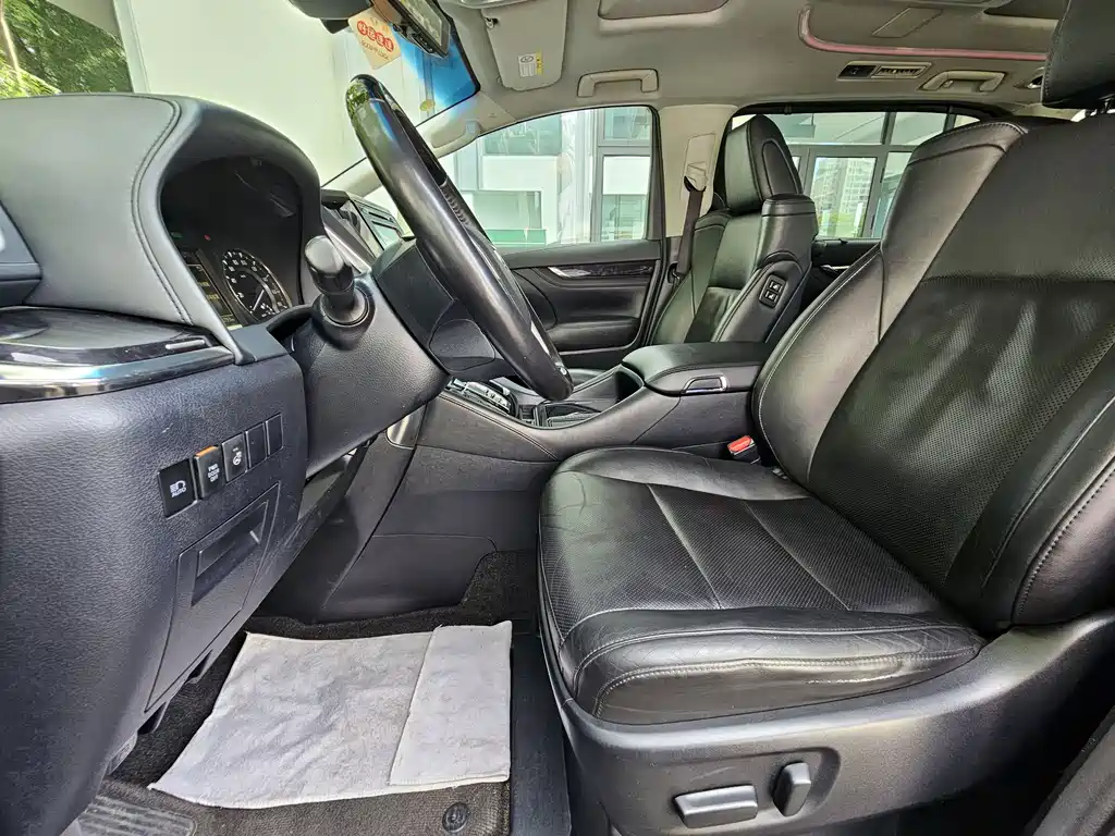Toyota Vellfire 2020 — фото 20