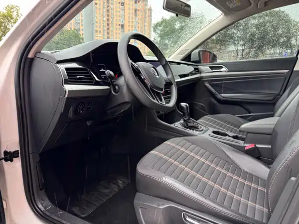 Volkswagen Lavida 2021