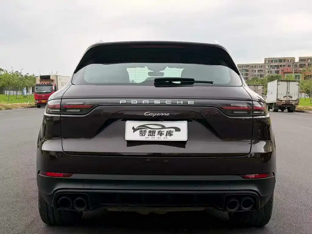 Porsche Cayenne 2019 — фото 8