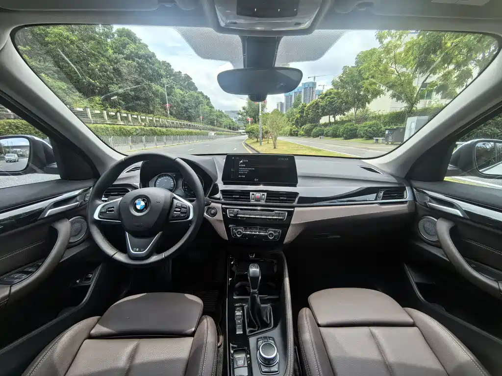 BMW X1 New Energy 2021 — фото 7