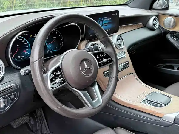 Mercedes-Benz GLC 2020
