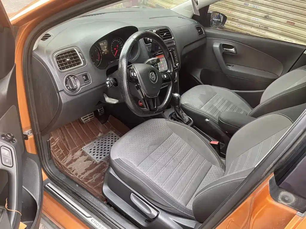 Volkswagen Polo 2014