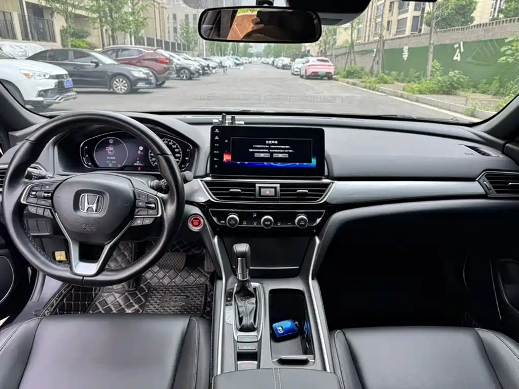Honda Inspire 2022 — фото 20