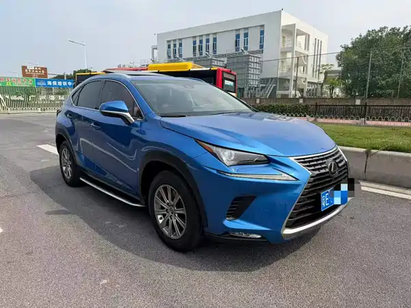 Lexus NX 2018