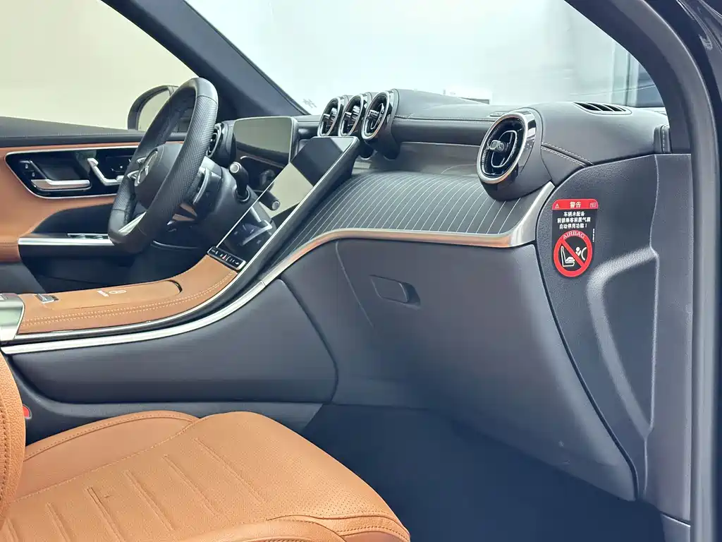 Mercedes-Benz GLC 2023 — фото 17