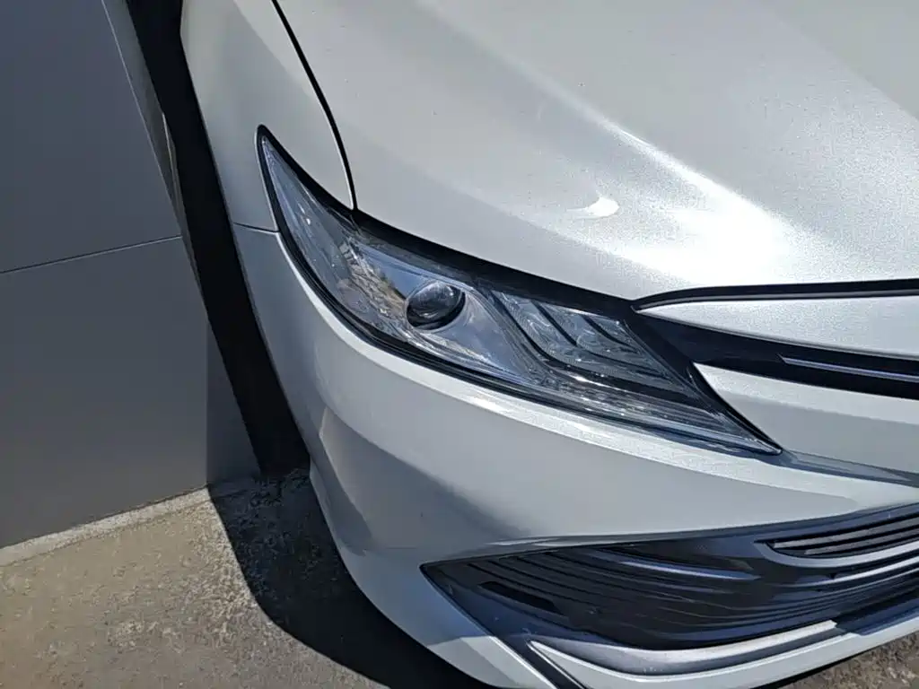 Toyota Camry 2021 — фото 13