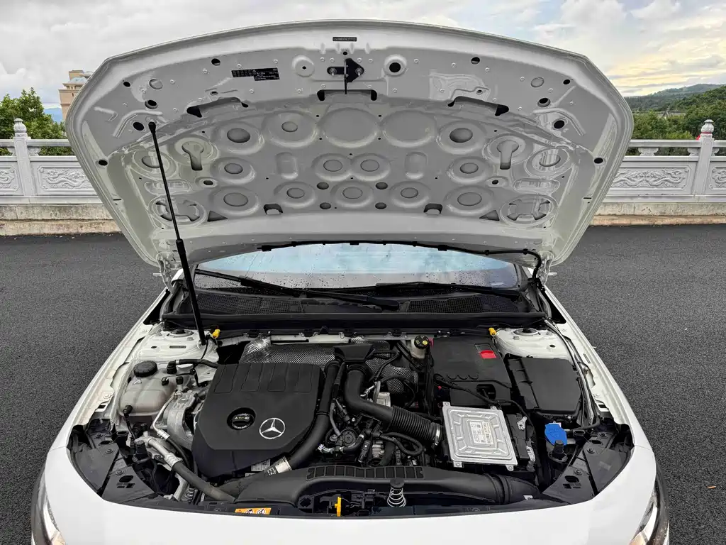 Mercedes-Benz A-Class 2022 — фото 20