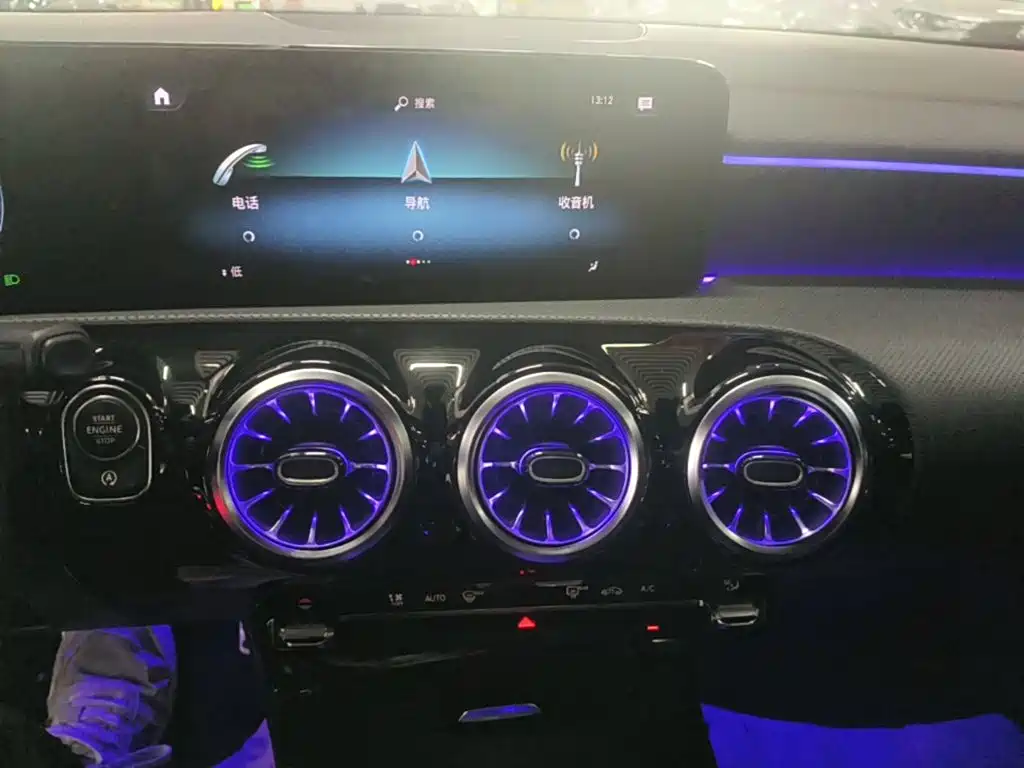 Mercedes-Benz CLA 2021 — фото 13