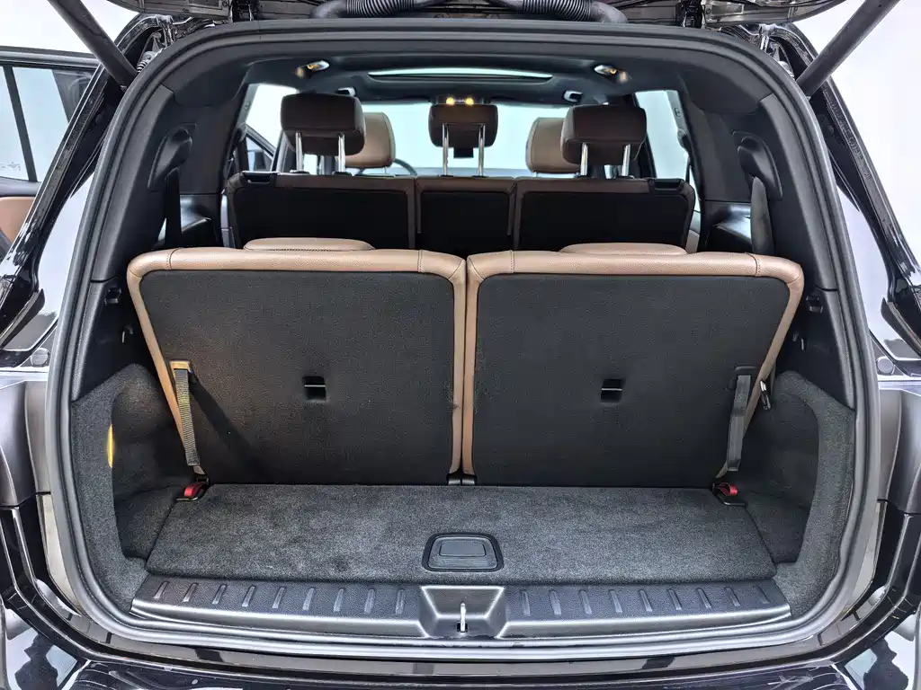 Mercedes-Benz GLB 2024 — фото 14