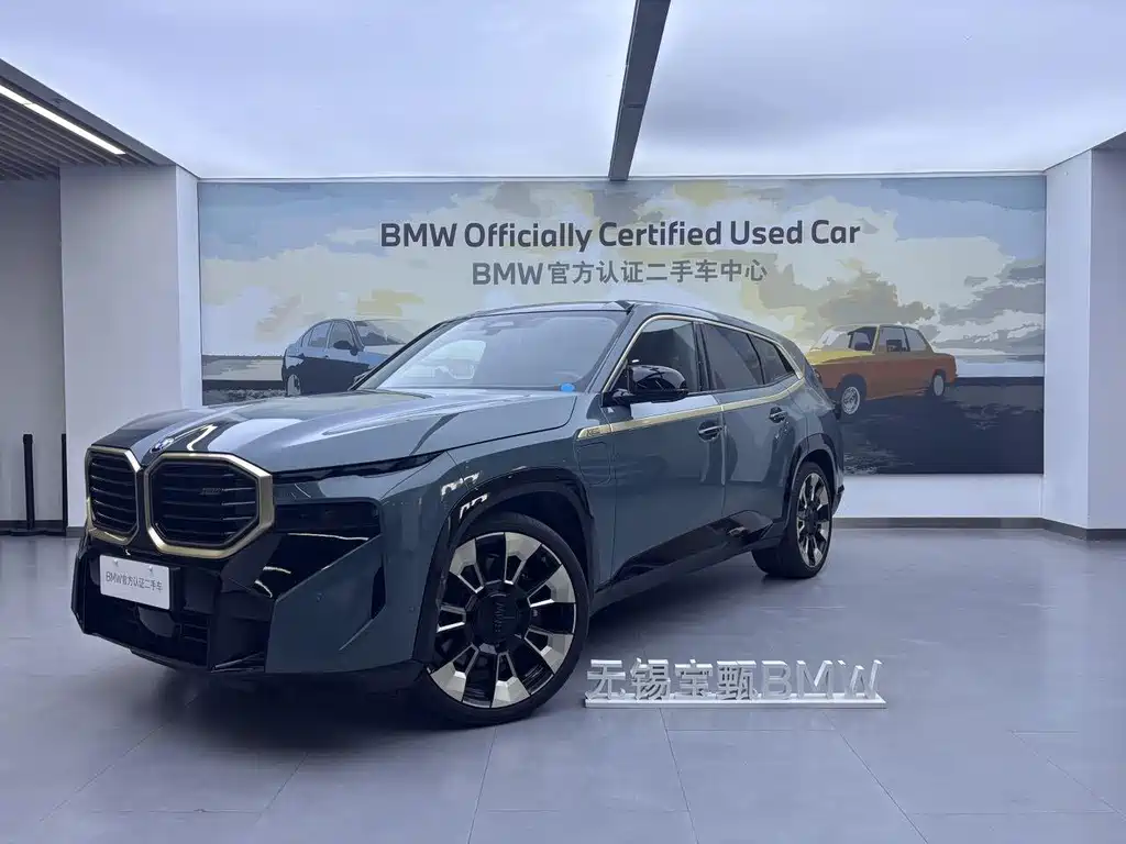BMW XM 2024 — фото 1