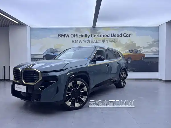BMW XM 2024