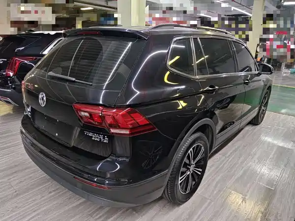 Volkswagen Tiguan L 2020