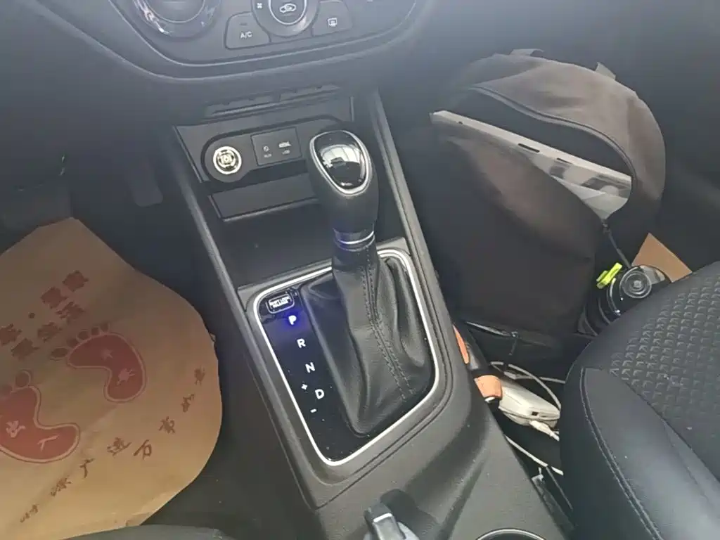 Hyundai Verna 2018 — фото 14