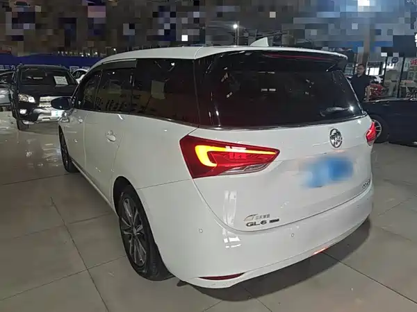 Buick GL6 2021