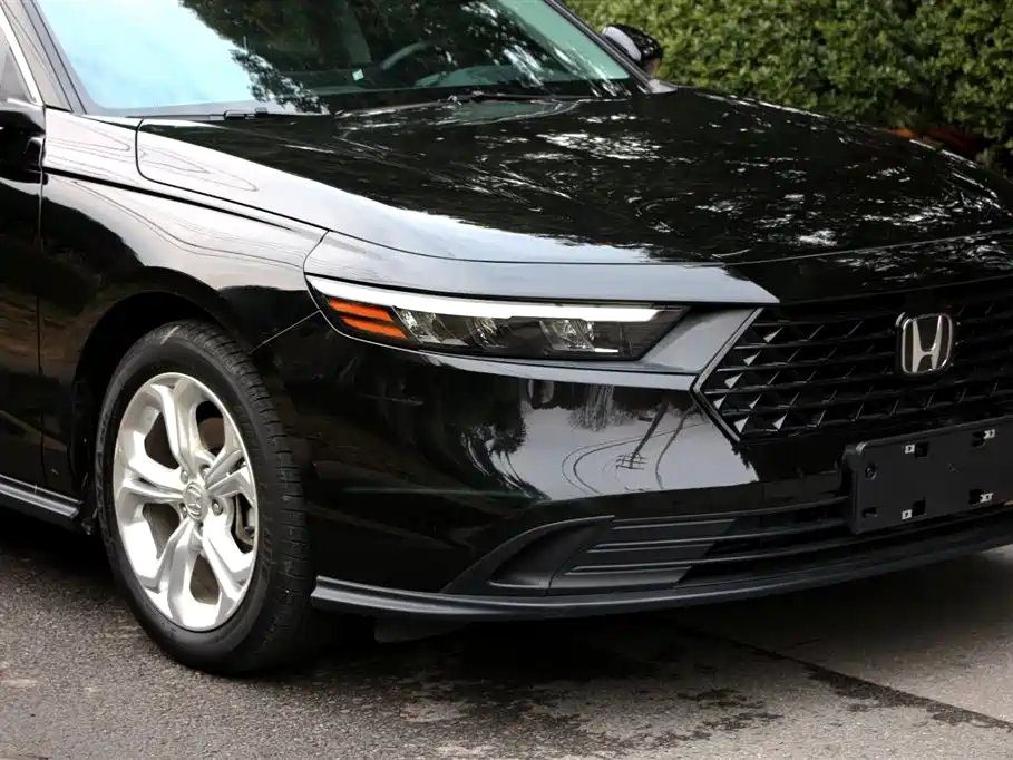 Honda Accord 2024 — фото 17