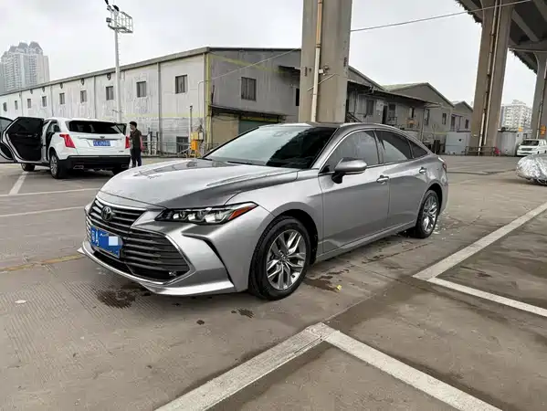 Toyota Avalon 2022