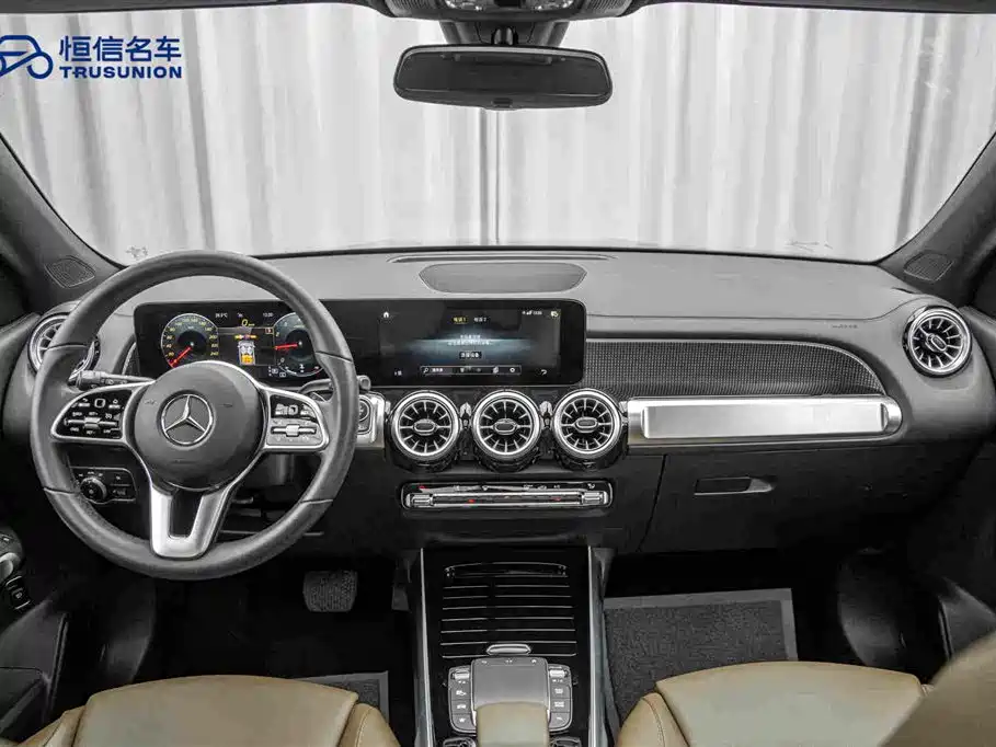 Mercedes-Benz GLB 2022 — фото 13
