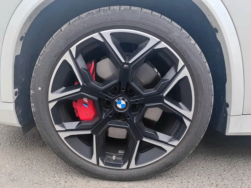 BMW X1 M35Li 2025 — фото 18