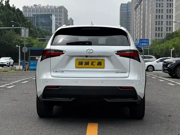 Lexus NX 2016
