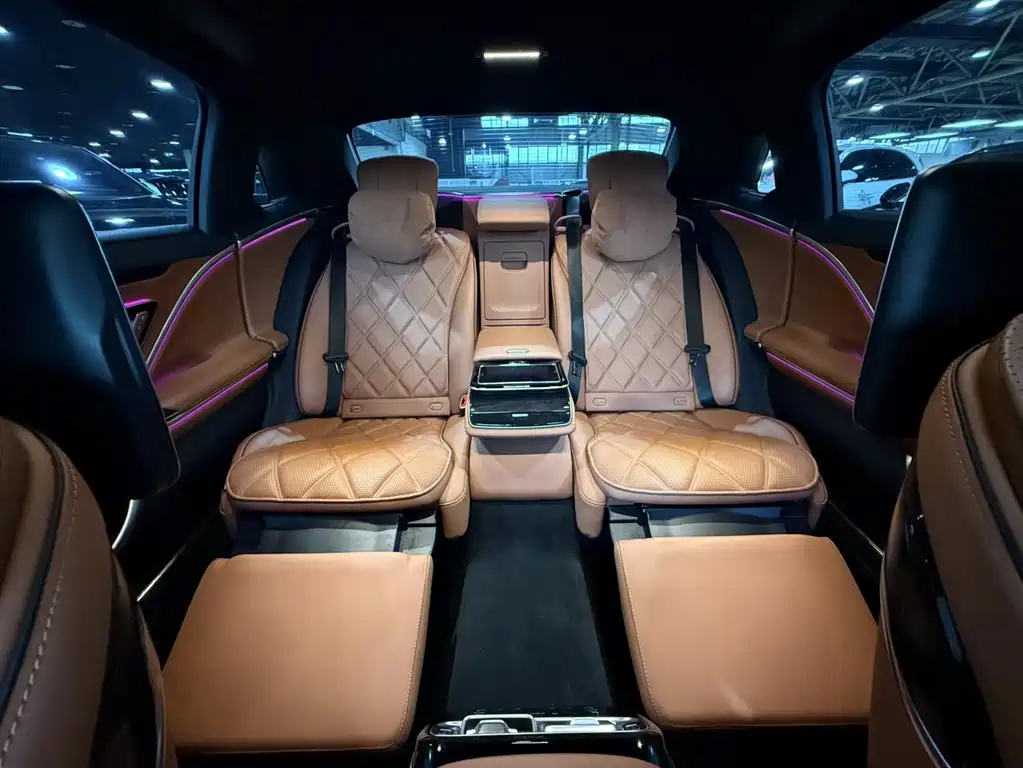 Mercedes-Benz Maybach S-Class 2022 — фото 14