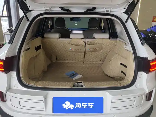 Geely ICON 2022