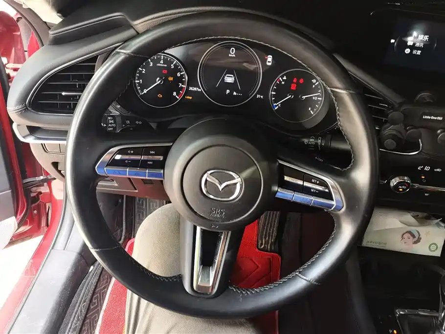 Mazda 3 Axela 2022 — фото 15