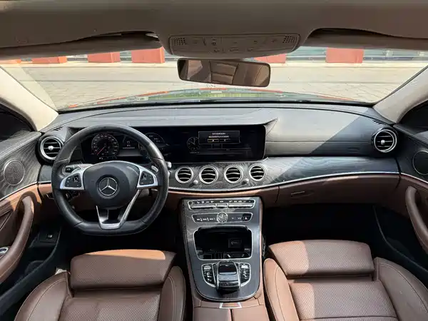 Mercedes-Benz E-Class 2018