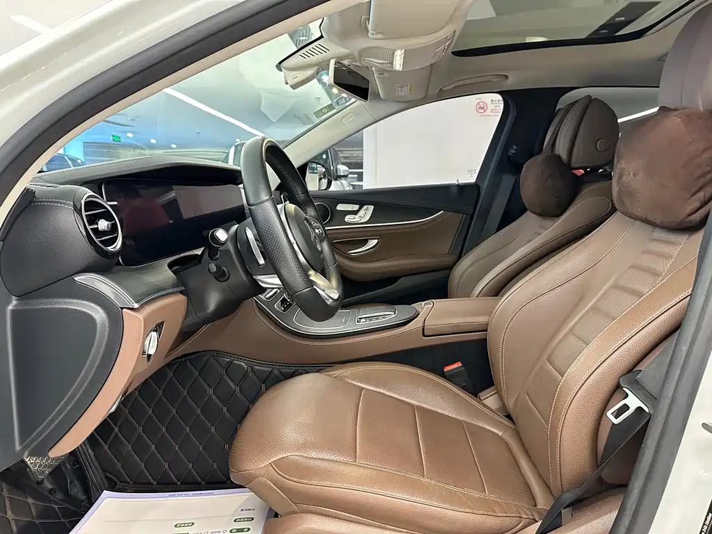 Mercedes-Benz E-Class 2019 — фото 9