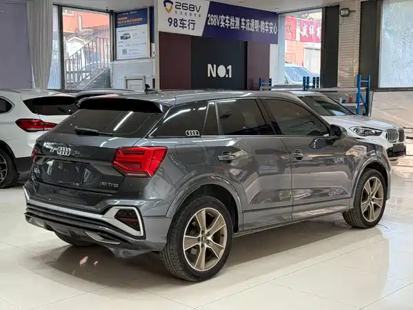 Audi Q2L 2022