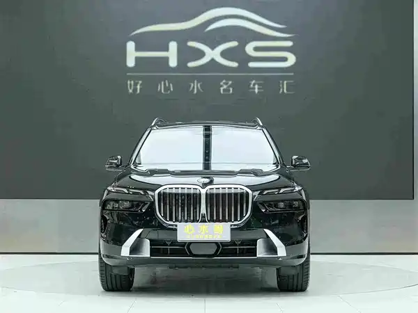 BMW X7 2024