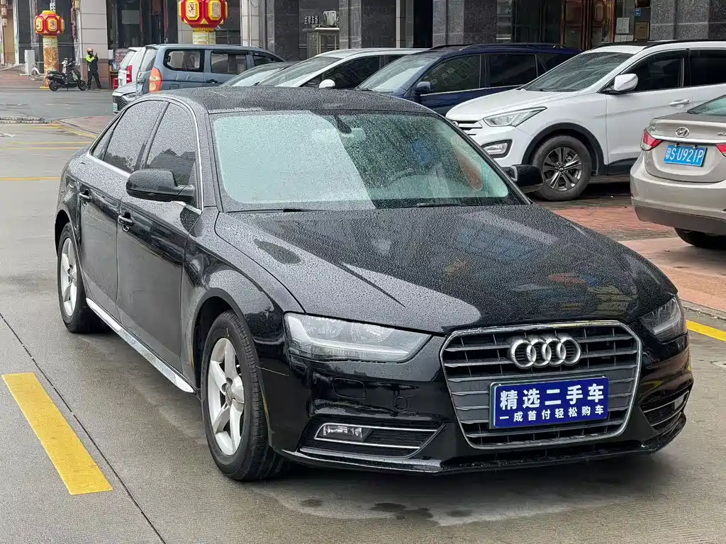 Audi A4L 2014