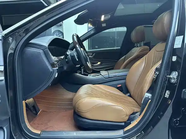 Mercedes-Benz Maybach S-Class 2020