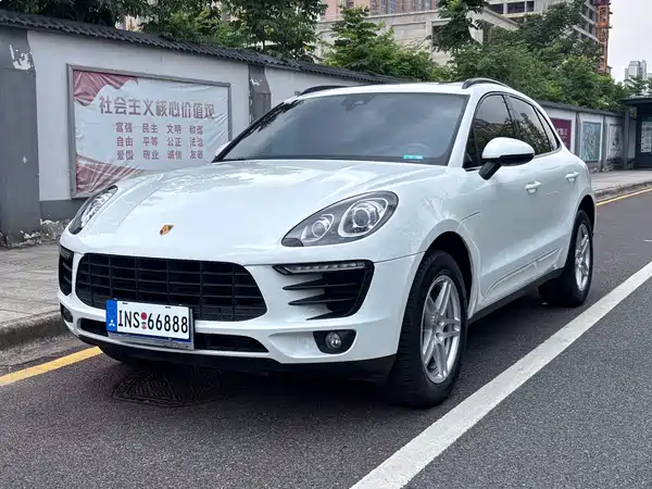 Porsche Macan 2018