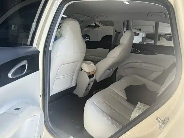 Geely Galaxy Starwish 2024