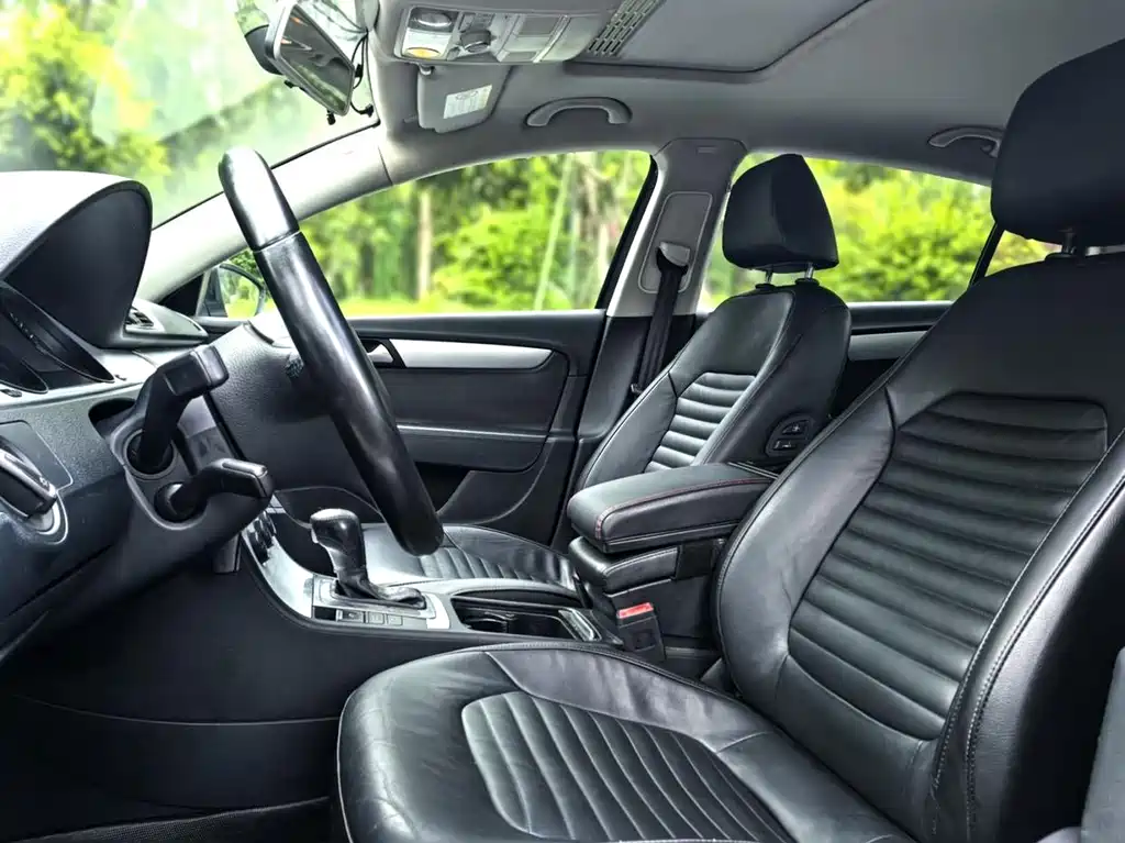 Volkswagen Magotan 2015