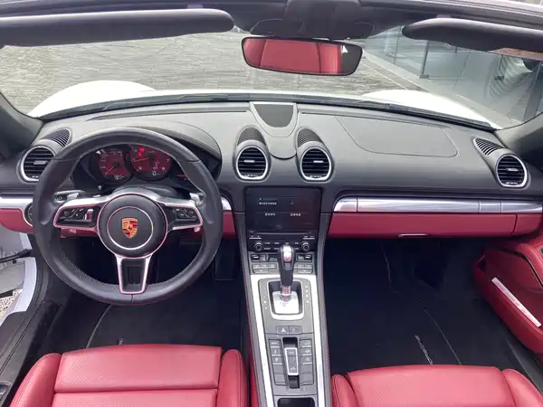 Porsche 718 2018