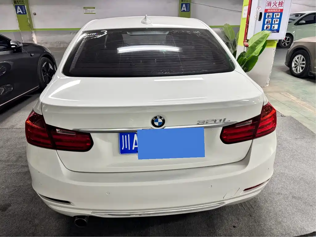 BMW 3 Series 2014 — фото 11