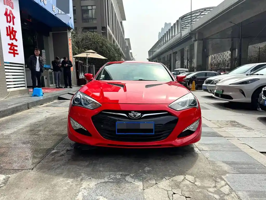 Hyundai Genesis Coupe 2014 — фото 2