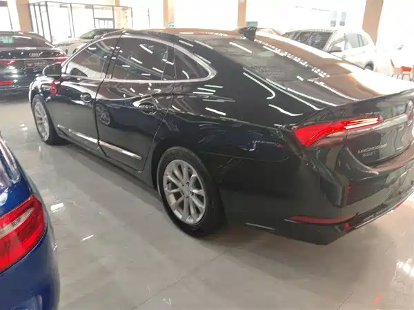 Buick LaCrosse 2021